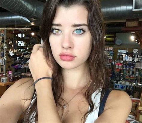 sarah mcdaniel nude|Heterochromia (Sarah McDaniel) : reddit.com